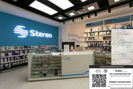 A través de una tienda Steren con la ayuda de un cajero